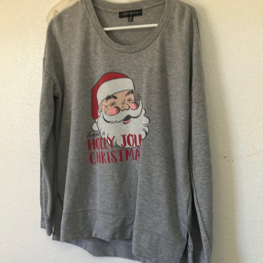 FINAL MARKDOWN State of mine Gray Santa Christmas pullover medium